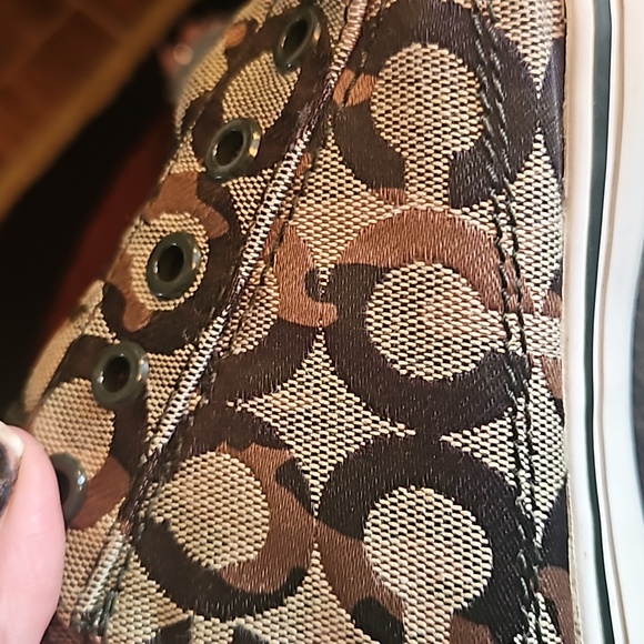 COACH SHOES - Picture 8 of 10